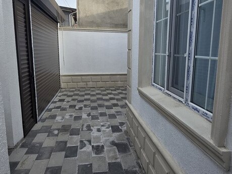 4 otaqlı həyət evi/bağ evi - Binə q. - 80 m²