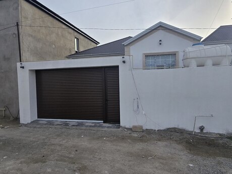 4 otaqlı həyət evi/bağ evi - Binə q. - 80 m²