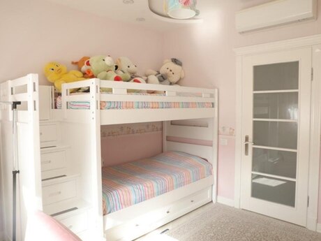 House with Garden, Villa For Rent