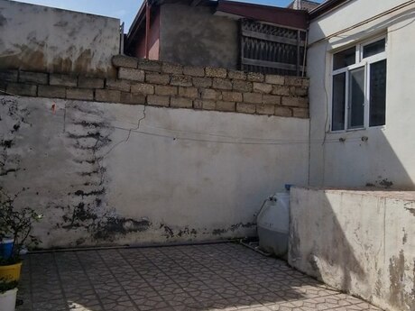 3 otaqlı həyət evi/bağ evi - Zabrat q. - 84 m²