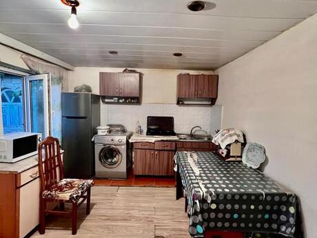 Satılır 4 otaqlı həyət evi/bağ evi 100 m², Zığ q.