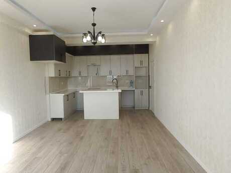 5 otaqlı yeni tikili - Azadlıq Prospekti m. - 190 m²