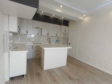 5 otaqlı yeni tikili - Azadlıq Prospekti m. - 190 m²
