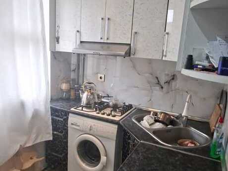 Satlr 2 otaql khn tikili 45 m, Azadlq Prospekti m.