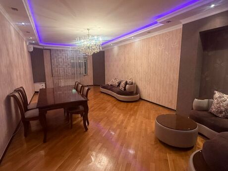 3 otaqlı yeni tikili - Şah İsmayıl Xətai m. - 159 m²