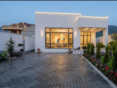 4 otaqlı həyət evi/bağ evi - Pirşağı q. - 110 m²