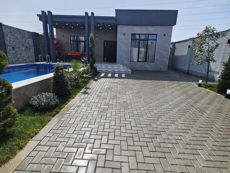 4 otaqlı həyət evi/bağ evi - Mərdəkan q. - 160 m²