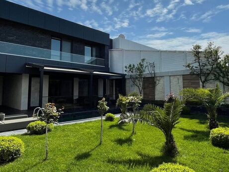 4 otaqlı həyət evi/bağ evi - Bilgəh q. - 360 m²