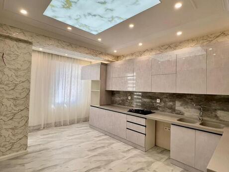 Продаётся 3-комнатная квартира в старом фонде, Nəsimi, 90 м², 209 000 AZN, фото 5 / 6