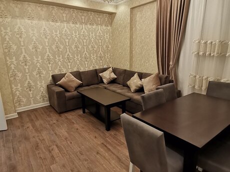 3 otaqlı yeni tikili - İnşaatçılar m. - 85 m²