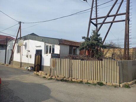 Satılır 3 otaqlı həyət evi/bağ evi 80 m², Binəqədi q.