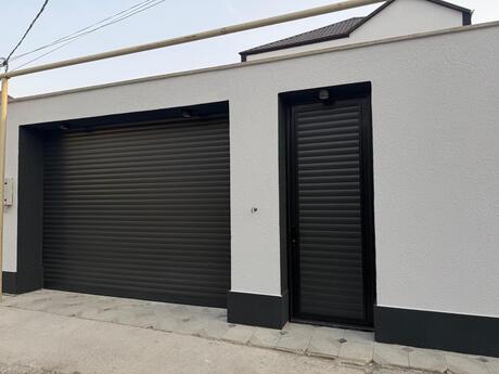 6 otaqlı həyət evi/bağ evi - Biləcəri q. - 240 m²