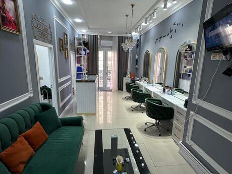 Obyekt - 8 Noyabr m. - 100 m²