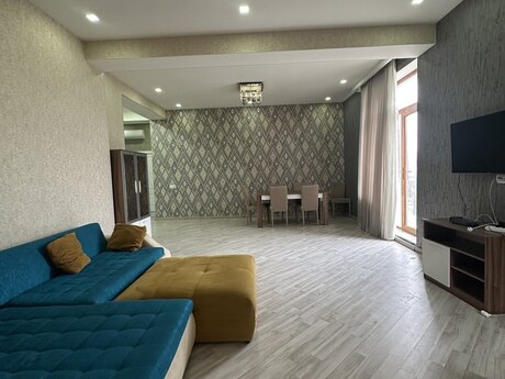 3 otaqlı yeni tikili - Şah İsmayıl Xətai m. - 144 m²