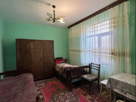 3 otaqlı həyət evi/bağ evi - Xətai r. - 65 m²