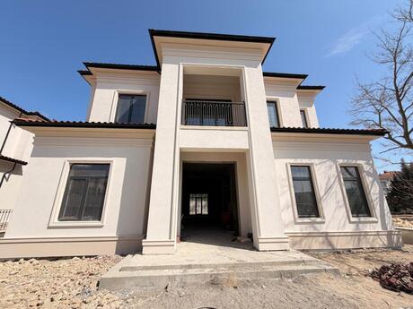 8 otaqlı həyət evi/bağ evi - Sea Breeze q. - 550 m²