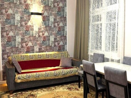 2 otaqlı köhnə tikili - Neftçilər m. - 50 m²