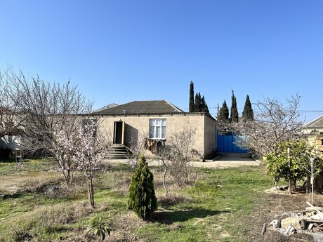 Satılır 4 otaqlı həyət evi/bağ evi 100 m², Məmmədli q.