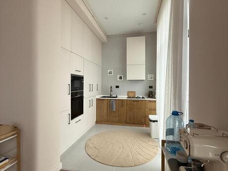4 otaqlı yeni tikili - Gənclik m. - 130 m²