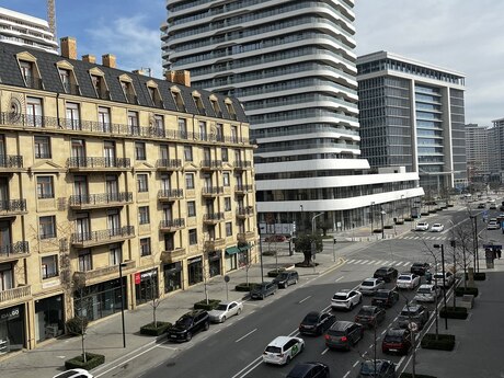 3 otaqlı ofis - Ağ şəhər q. - 135 m²
