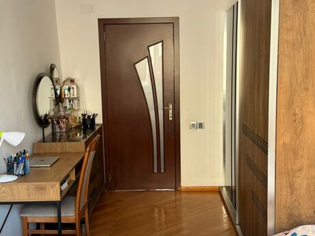 2 otaqlı köhnə tikili - Nizami m. - 45 m²