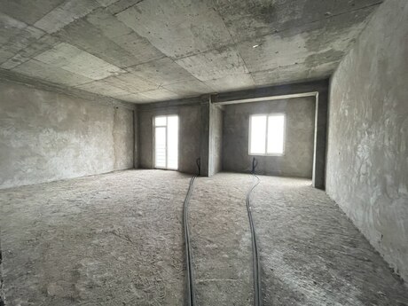 3 otaqlı mənzil, 210 m², 28 May: 483 000 ₼ 3