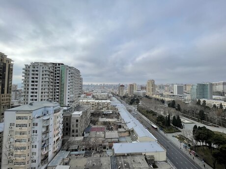 3 otaqlı mənzil, 210 m², 28 May: 483 000 ₼ 2