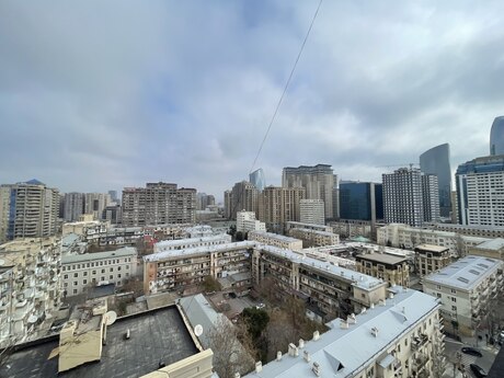 3-комн. · 210 m² · 13/20 этаж, 28 May