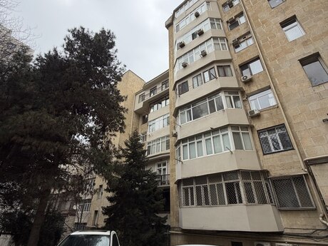2 otaqlı köhnə tikili - İçəri Şəhər m. - 90 m²