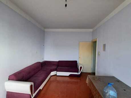 4 otaqlı köhnə tikili - Həzi Aslanov m. - 110 m²
