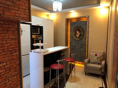 Elan №5990126 - Bakı, İçəri Şəhər m., 1 otaqlı, 40 m², 1/2 mərtəbə