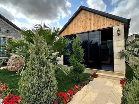 5 otaqlı həyət evi/bağ evi - Mərdəkan q. - 300 m²