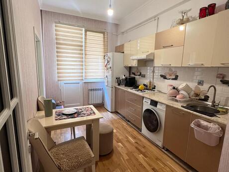 3 otaqlı yeni tikili - Yeni Günəşli q. - 80 m²