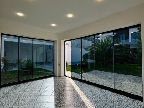 5 otaqlı həyət evi/bağ evi - Mərdəkan q. - 350 m²
