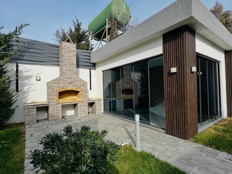 5 otaqlı həyət evi/bağ evi - Mərdəkan q. - 350 m²