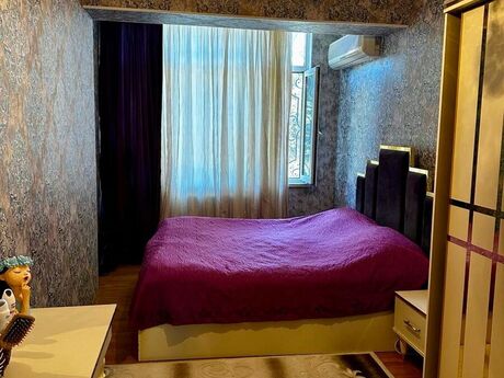 3 otaqlı köhnə tikili - Qara Qarayev m. - 100 m²