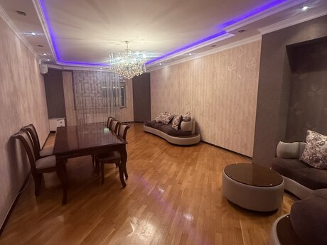 3 otaqlı mənzil, 160 m², Ağ şəhər: 378 000 ₼ 3