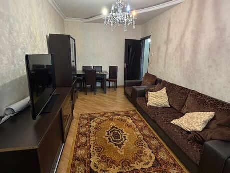 3 otaqlı köhnə tikili - Neftçilər m. - 65 m²