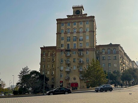 Elan №5990523 - Bakı, Nizami m., 3 otaqlı, 90 m², 4/5 mərtəbə