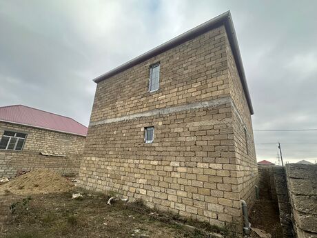 5 otaqlı həyət evi/bağ evi - Ramana q. - 200 m²