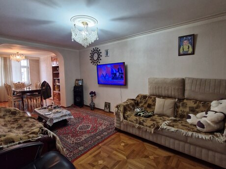 3 otaqlı mənzil, 100 m², Nəriman Nərimanov: 265 000 ₼ 3