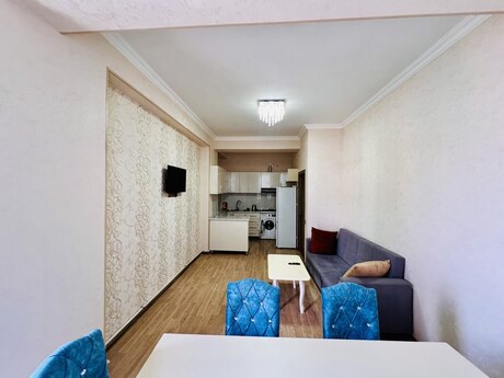 2 otaqlı yeni tikili - 28 May m. - 67 m²