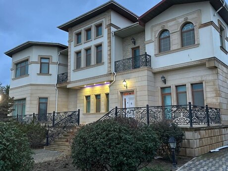 6 otaqlı həyət evi/bağ evi - Pirşağı q. - 750 m²
