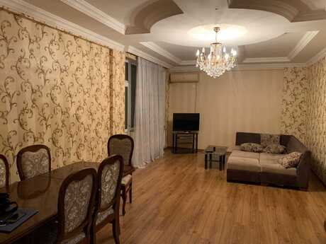 Объявление №5990665 - Баку, м. Халглар Достлугу, 3-комн., 100 м², 15/15 этаж