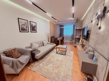 2 otaqlı köhnə tikili - Yasamal r. - 55 m²