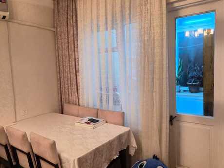 3 otaqlı köhnə tikili - Memar Əcəmi m. - 80 m²