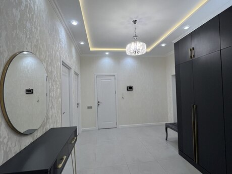 Elan №5990809 - Bakı, 28 May m., 3 otaqlı, 155 m², 8/18 mərtəbə