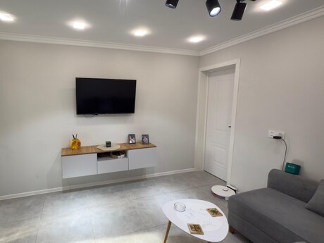 2 otaqlı həyət evi/bağ evi - Sabunçu q. - 40 m²