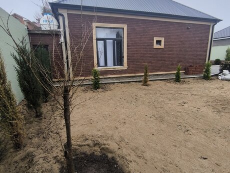 3 otaqlı həyət evi/bağ evi - Novxanı q. - 115 m²