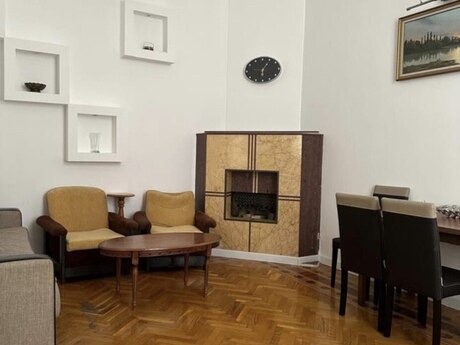 Elan №5991095 - Bakı, Sahil m., 2 otaqlı, 45 m², 2/4 mərtəbə